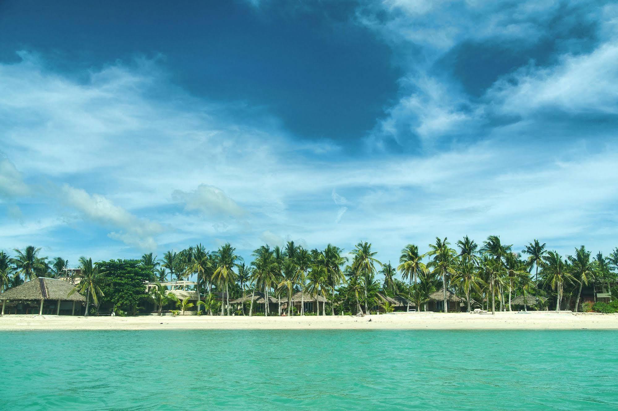Kota Beach Resort Santa Fe  Exteriör bild