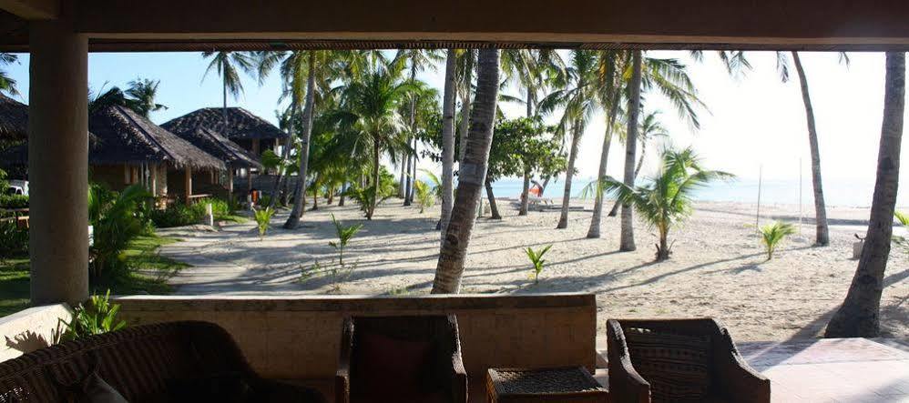 Kota Beach Resort Santa Fe  Exteriör bild